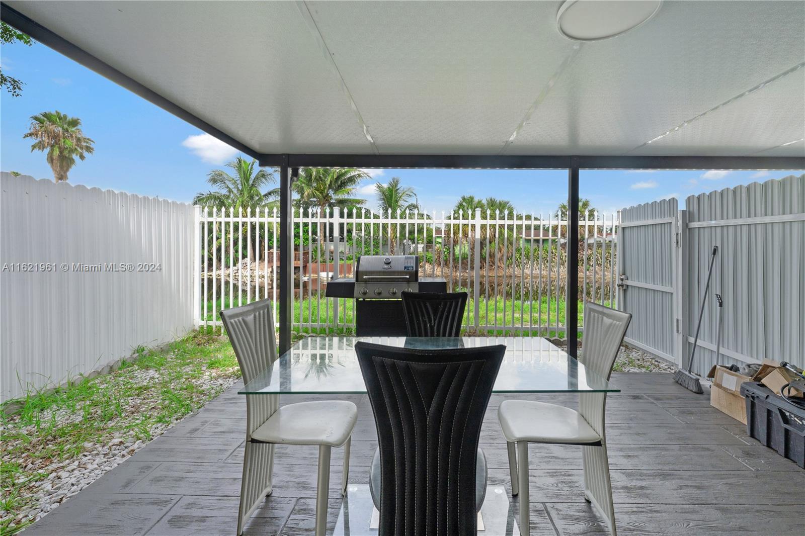 LAKE LUCERNE SEC 7 - Residential