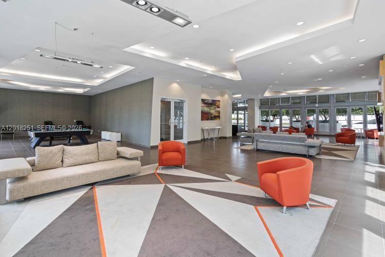 THE AXIS ON BRICKELL COND - Residential