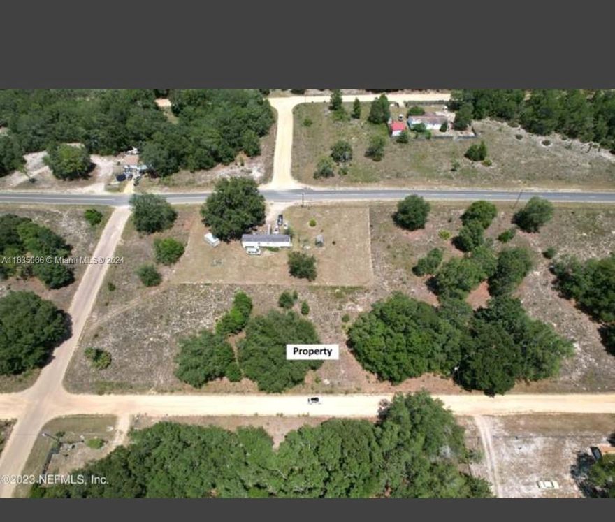 Amazing opportunity to own land in the Sunshine State. 0.21 acres of land. Electrical pole on site.
 Dirt road access. Zoning R-2 Residential 2 Family, which allows for modular homes, mobile homes, site-built, duplex ( Contact the Putnam zoning to verify this information

This is one of the few Cleared Lots in the area!

Address is a 911 Address.  Use Parcel number for Land information 
Use GPS for directions.