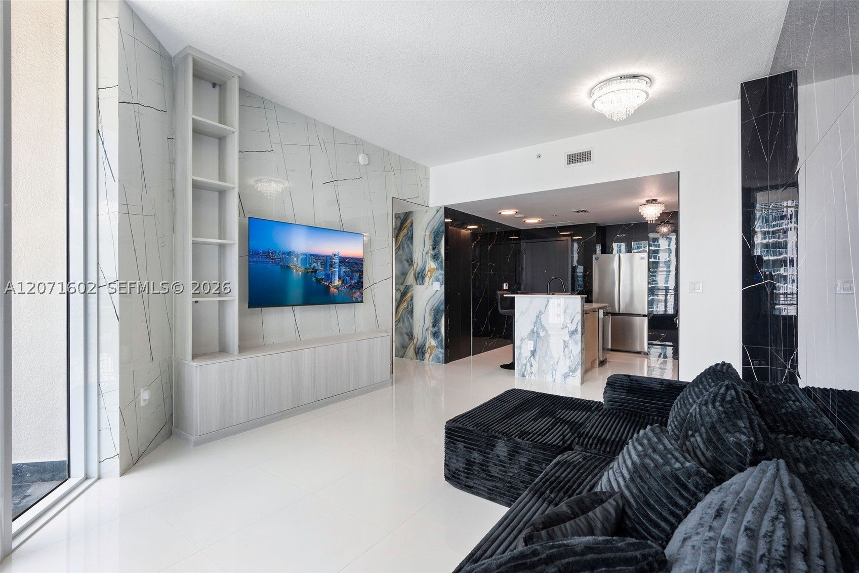 350 NE 24TH Street 1107