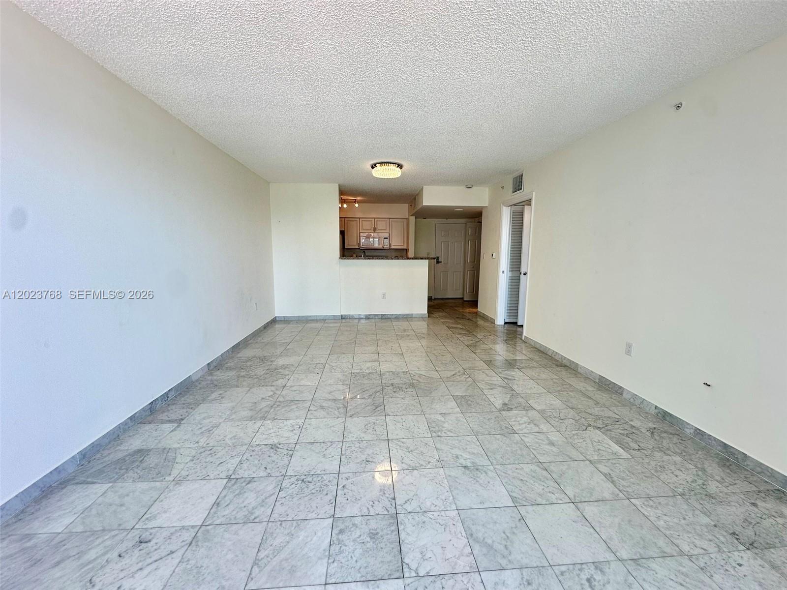 THE MARK ON BRICKELL COND - Residential Lease
