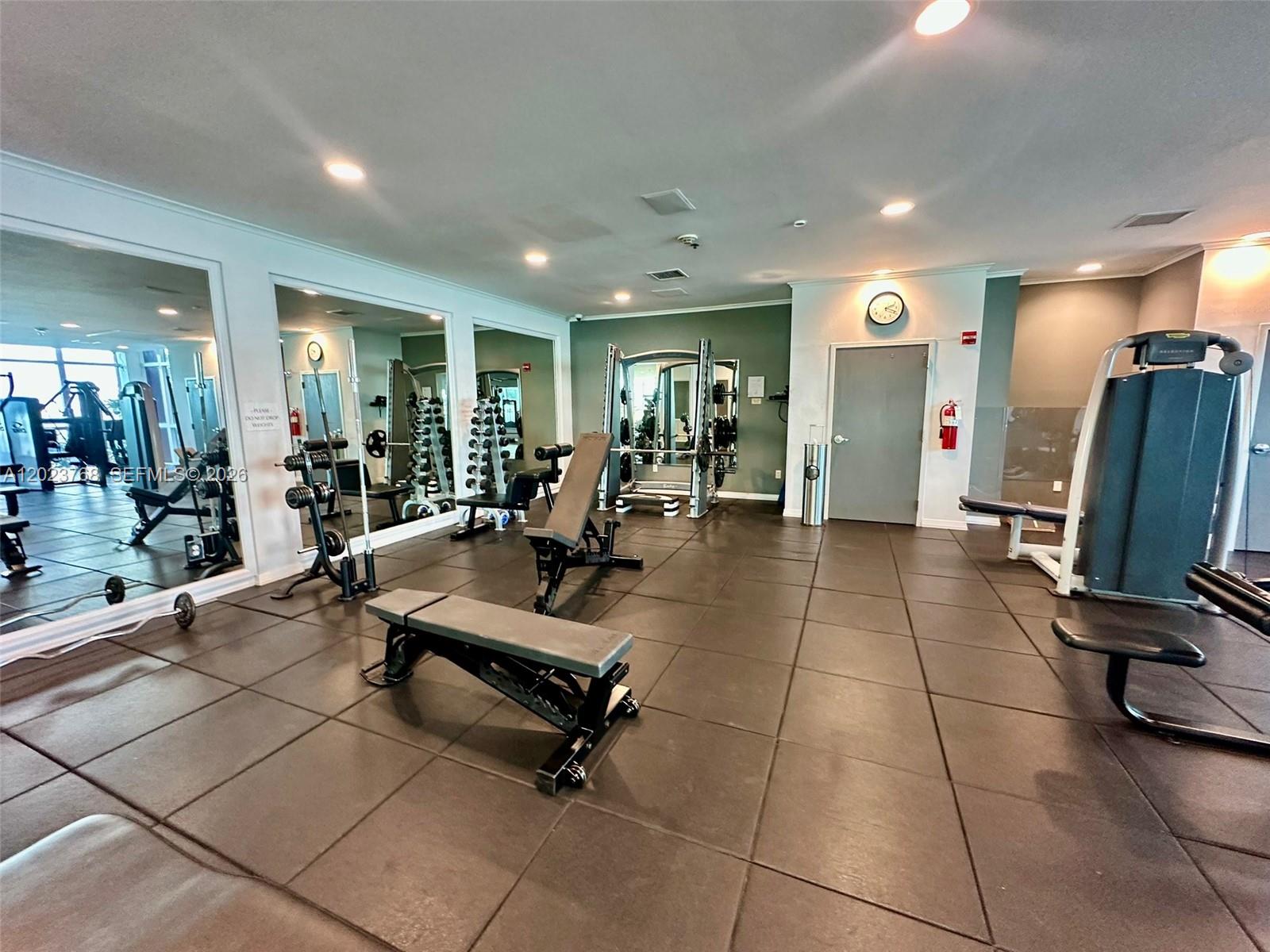 THE MARK ON BRICKELL COND - Residential Lease