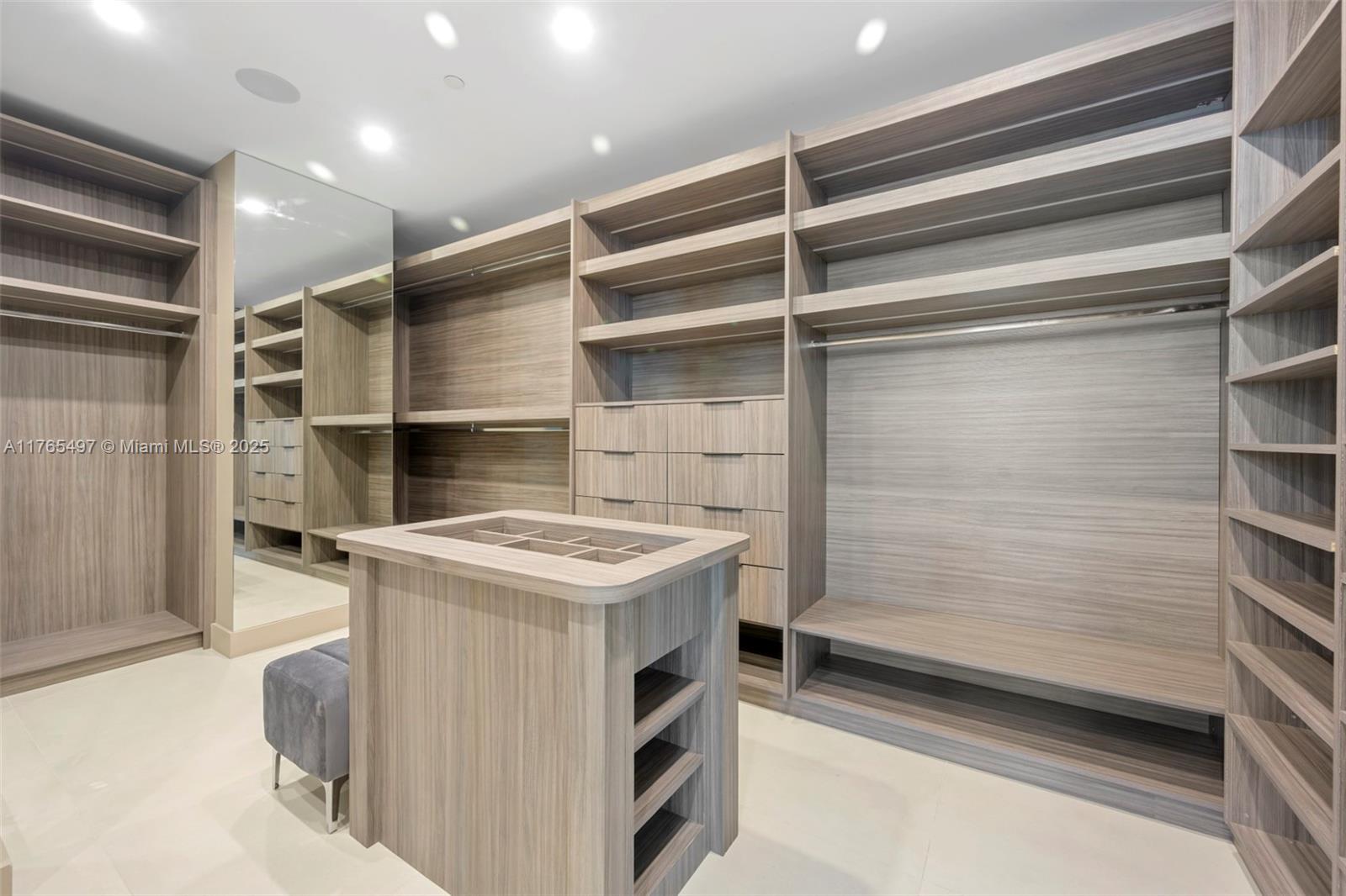 CHATEAU BEACH CONDO - Residential