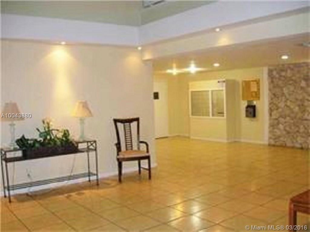 Racquet Club Apts 1 At - Residential Lease