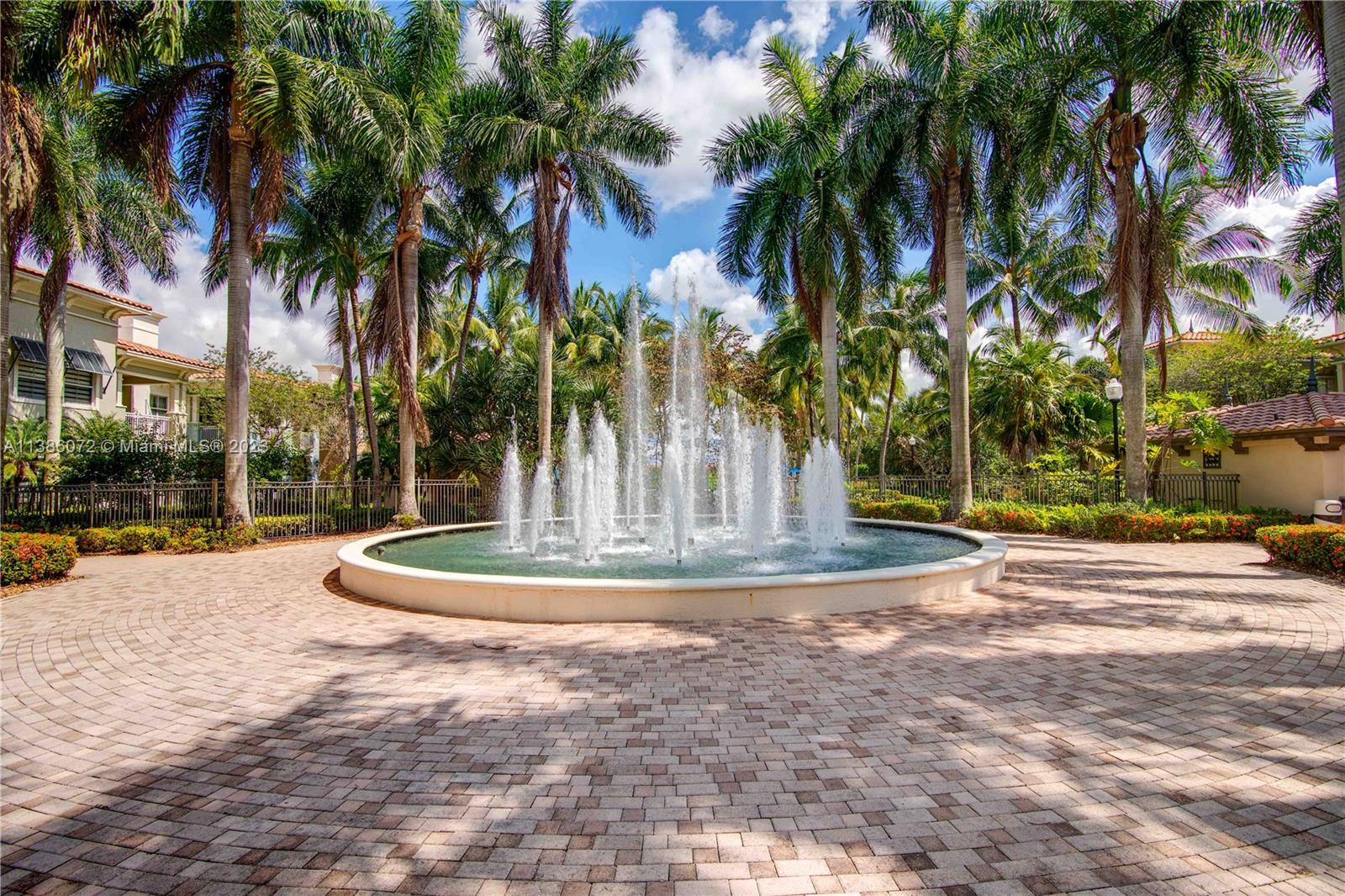 VILLA ALHAMBRA CONDO - Residential
