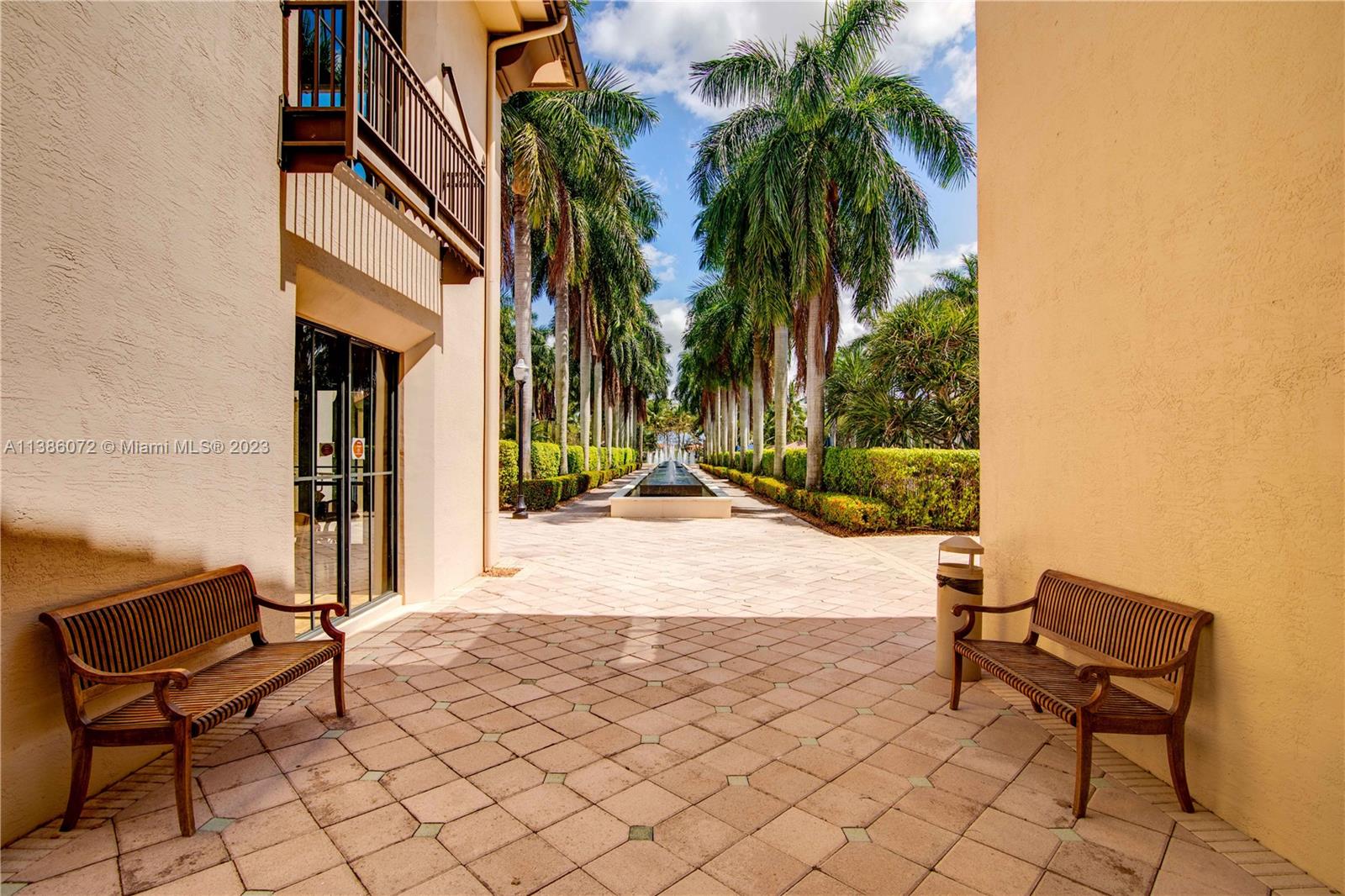 VILLA ALHAMBRA CONDO - Residential
