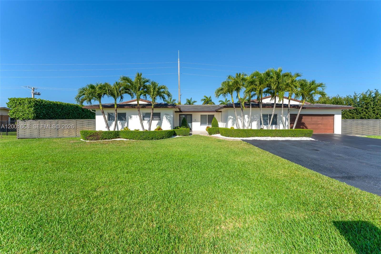 PINE SHORE SEC 3 - Residential