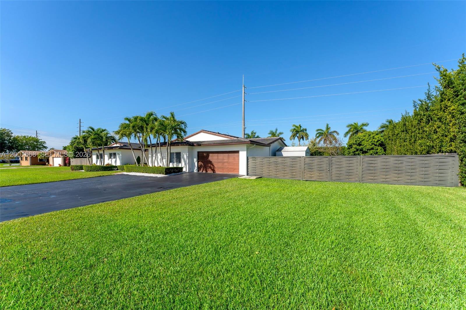 PINE SHORE SEC 3 - Residential