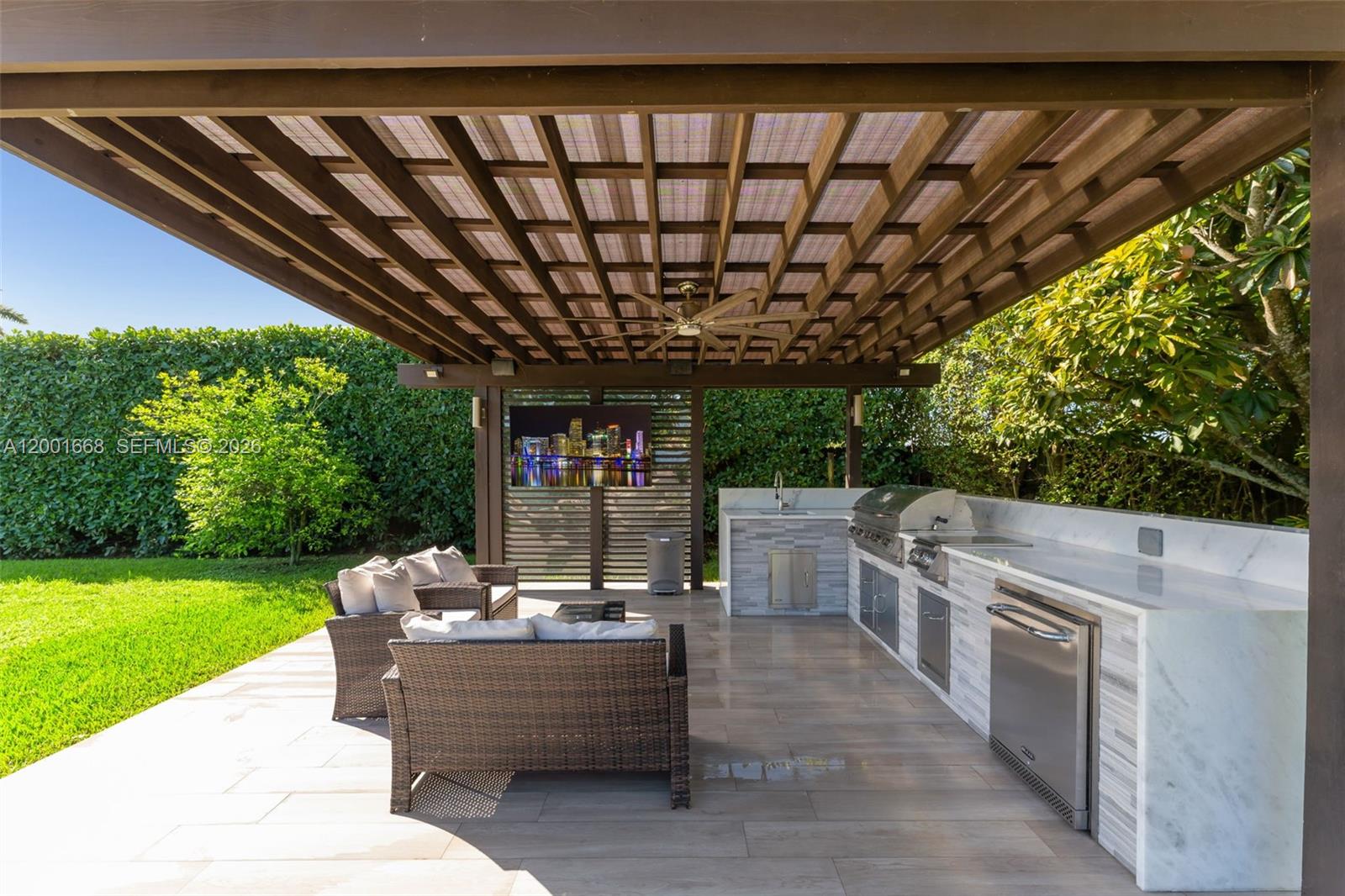 PINE SHORE SEC 3 - Residential