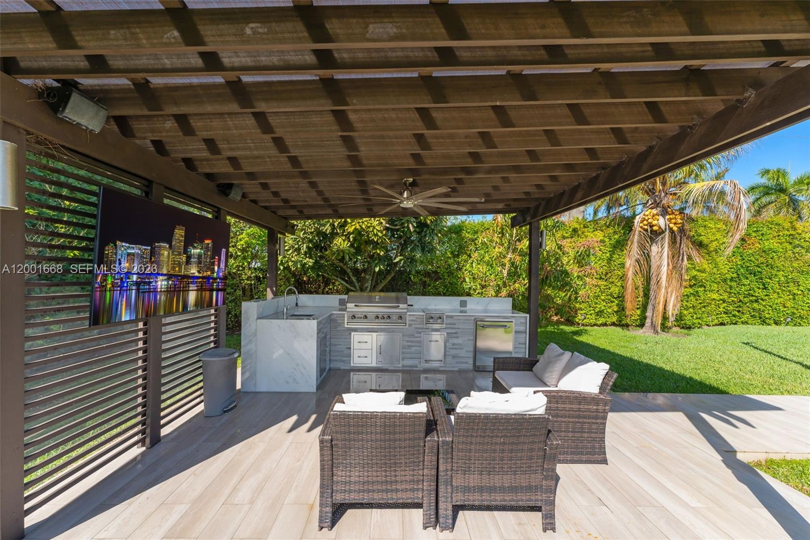 PINE SHORE SEC 3 - Residential