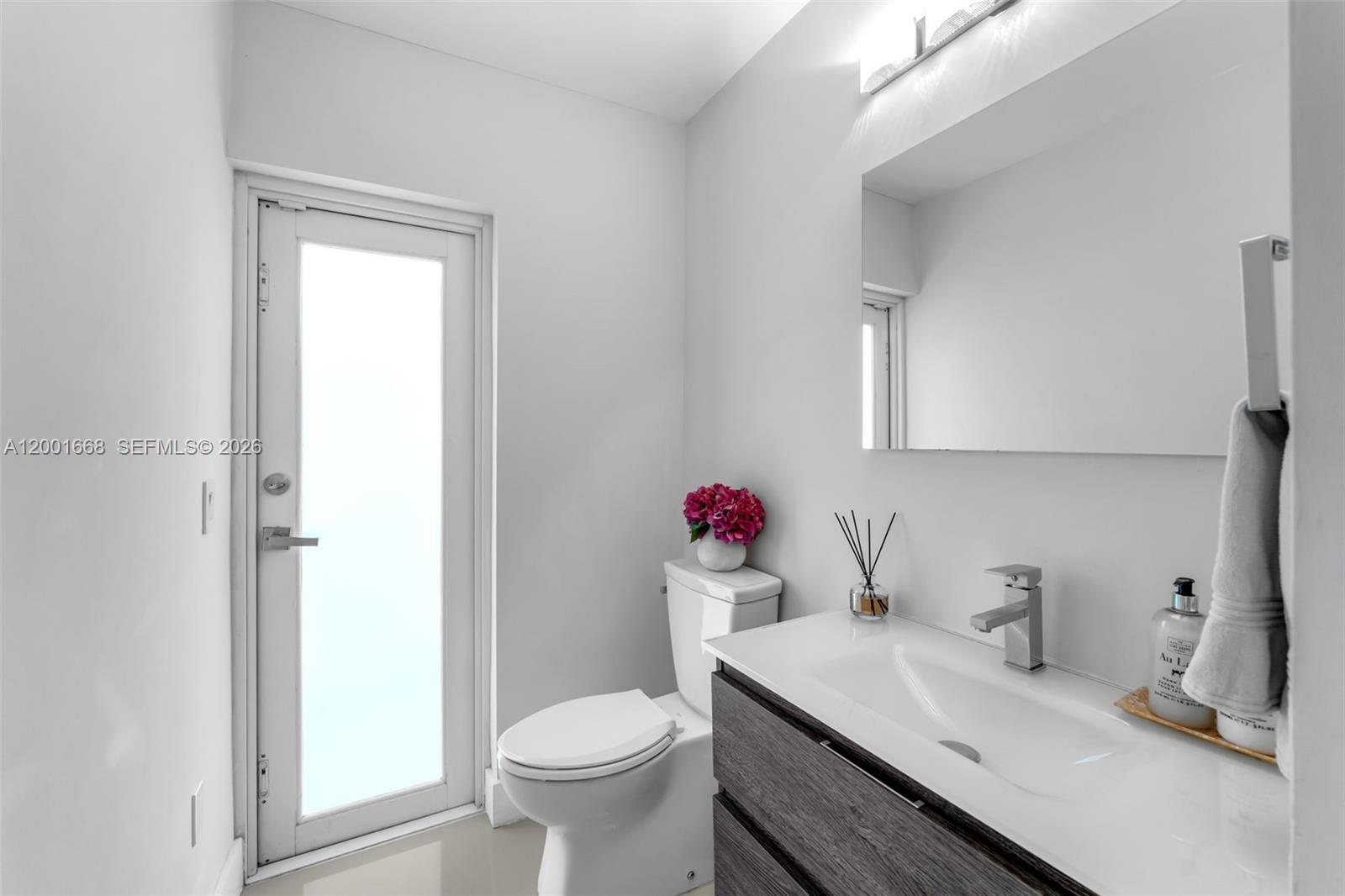 PINE SHORE SEC 3 - Residential