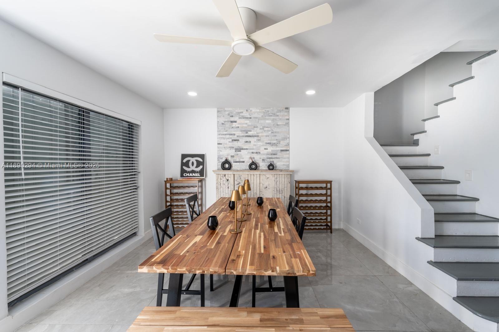 ¤BISCAYNE BEACH-2ND ADDN - Residential