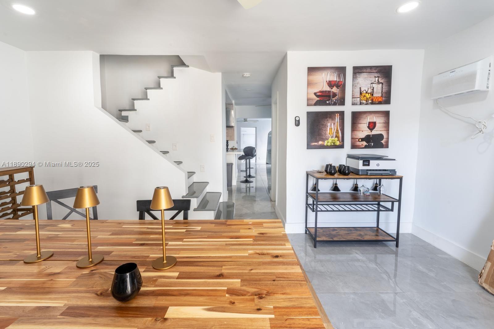¤BISCAYNE BEACH-2ND ADDN - Residential