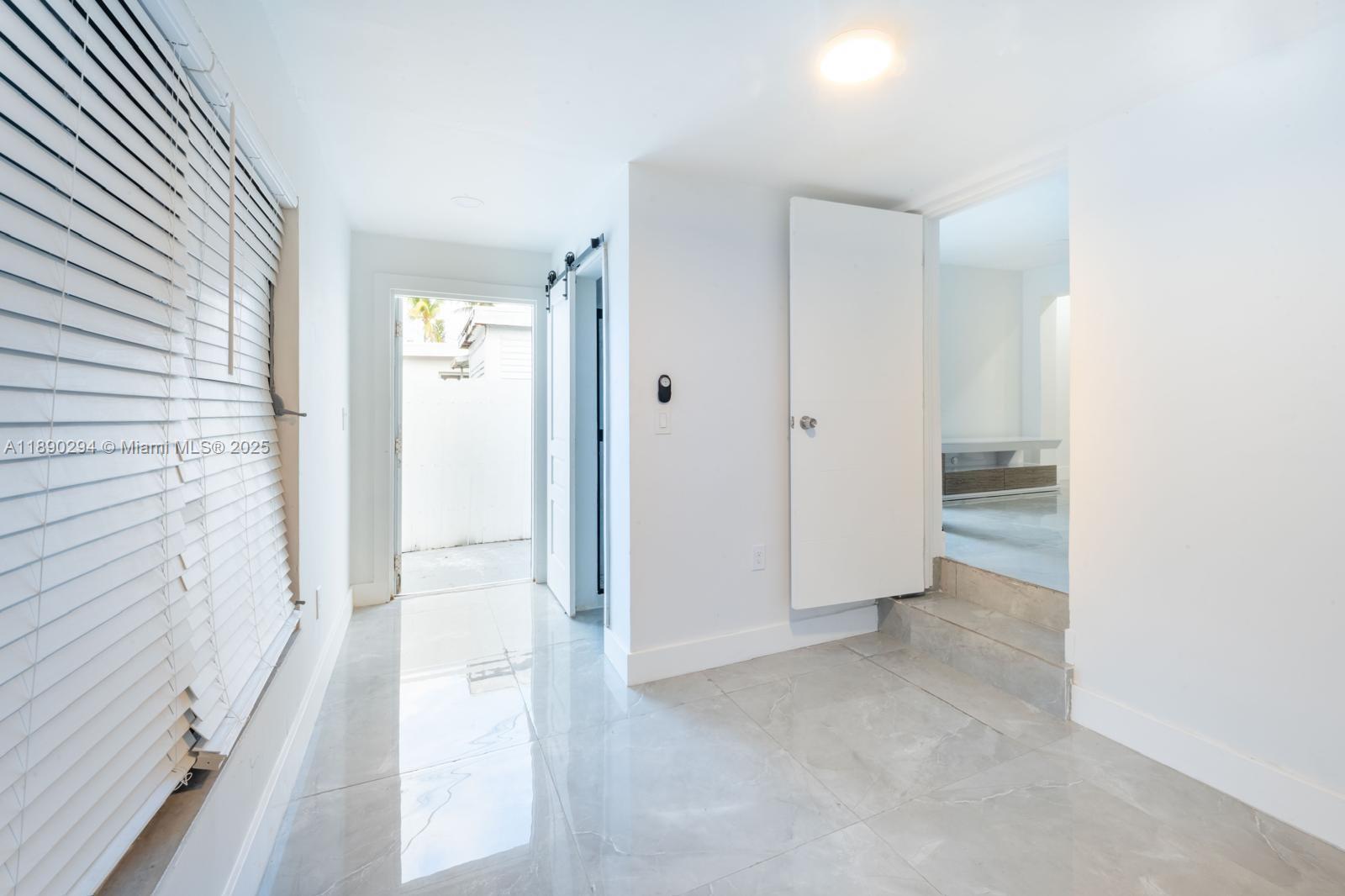 ¤BISCAYNE BEACH-2ND ADDN - Residential
