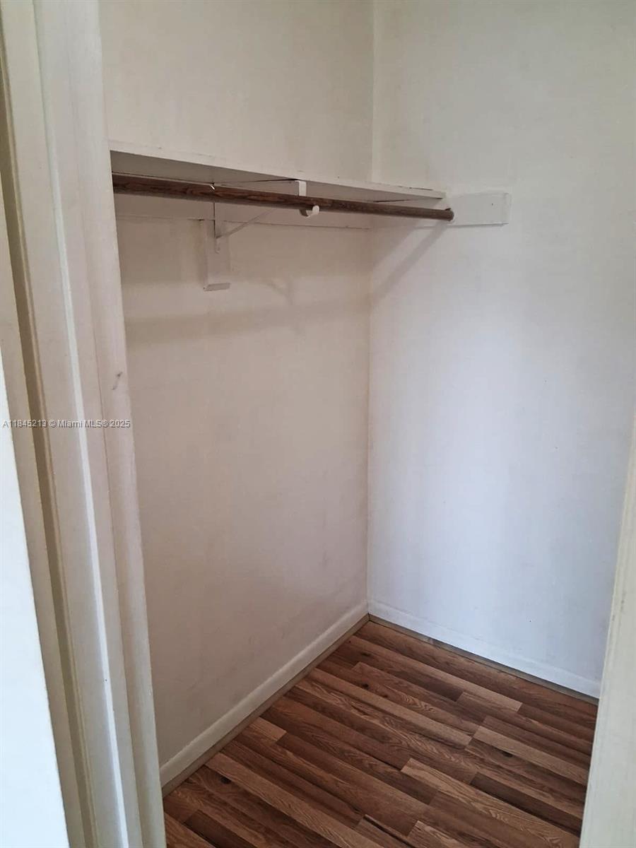 CALYPSO CAY CONDO - Residential Lease