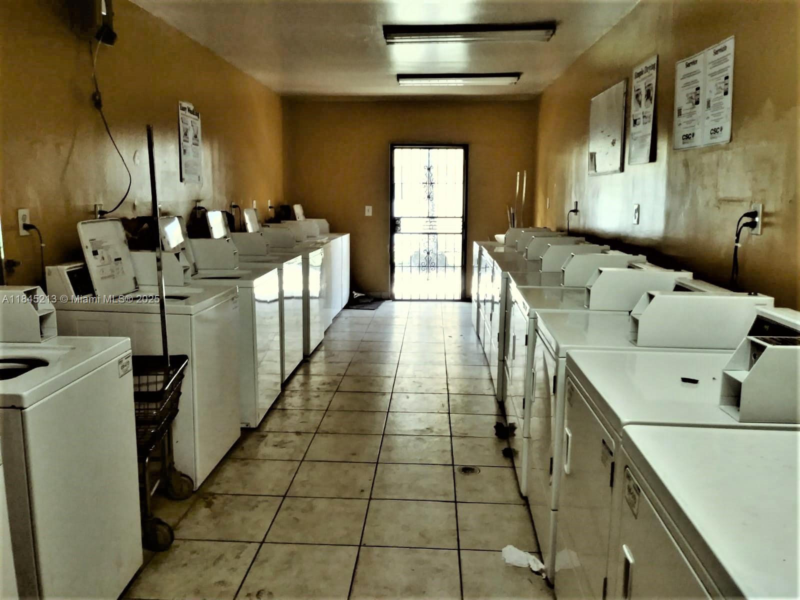 CALYPSO CAY CONDO - Residential Lease