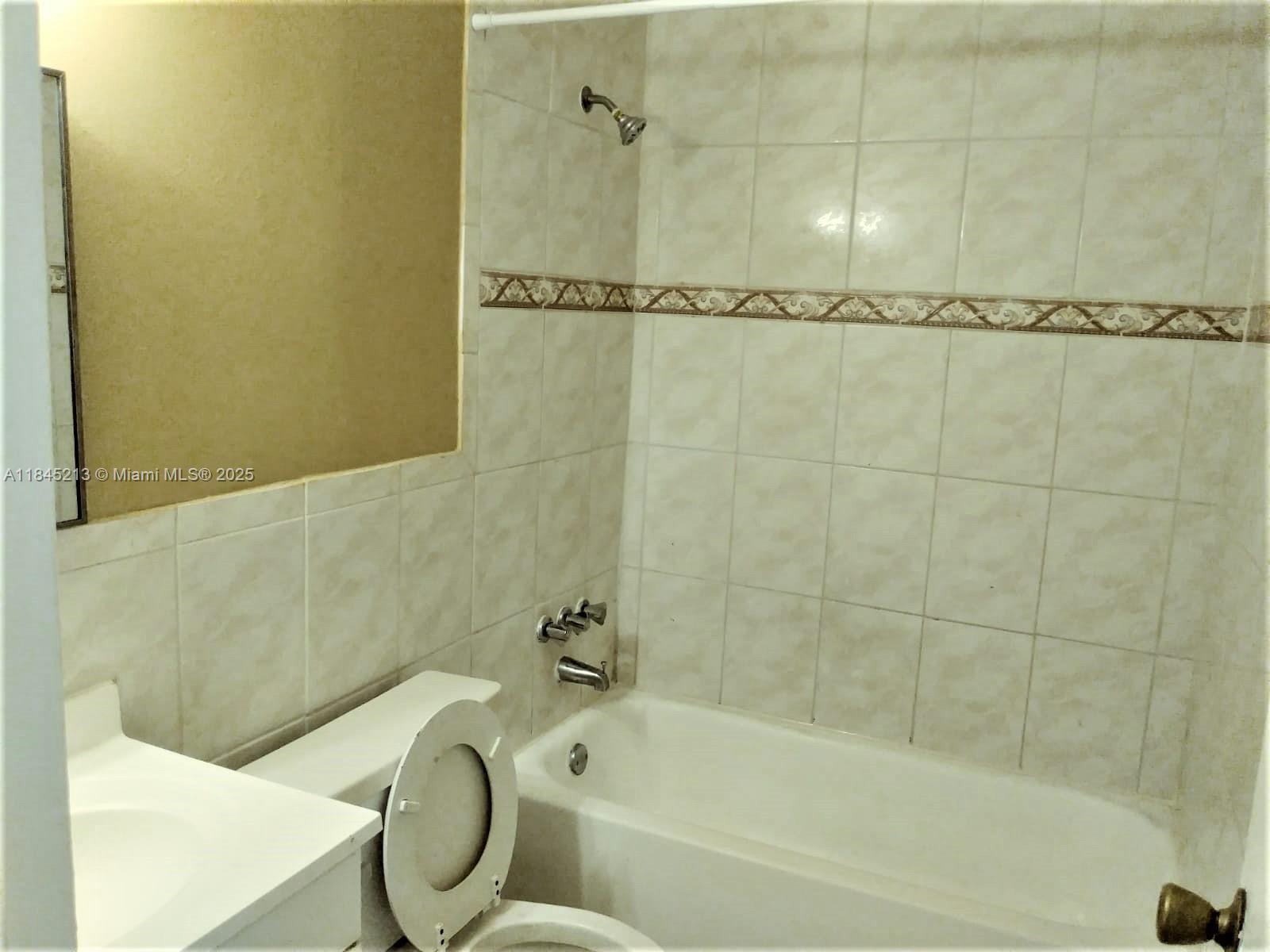 CALYPSO CAY CONDO - Residential Lease