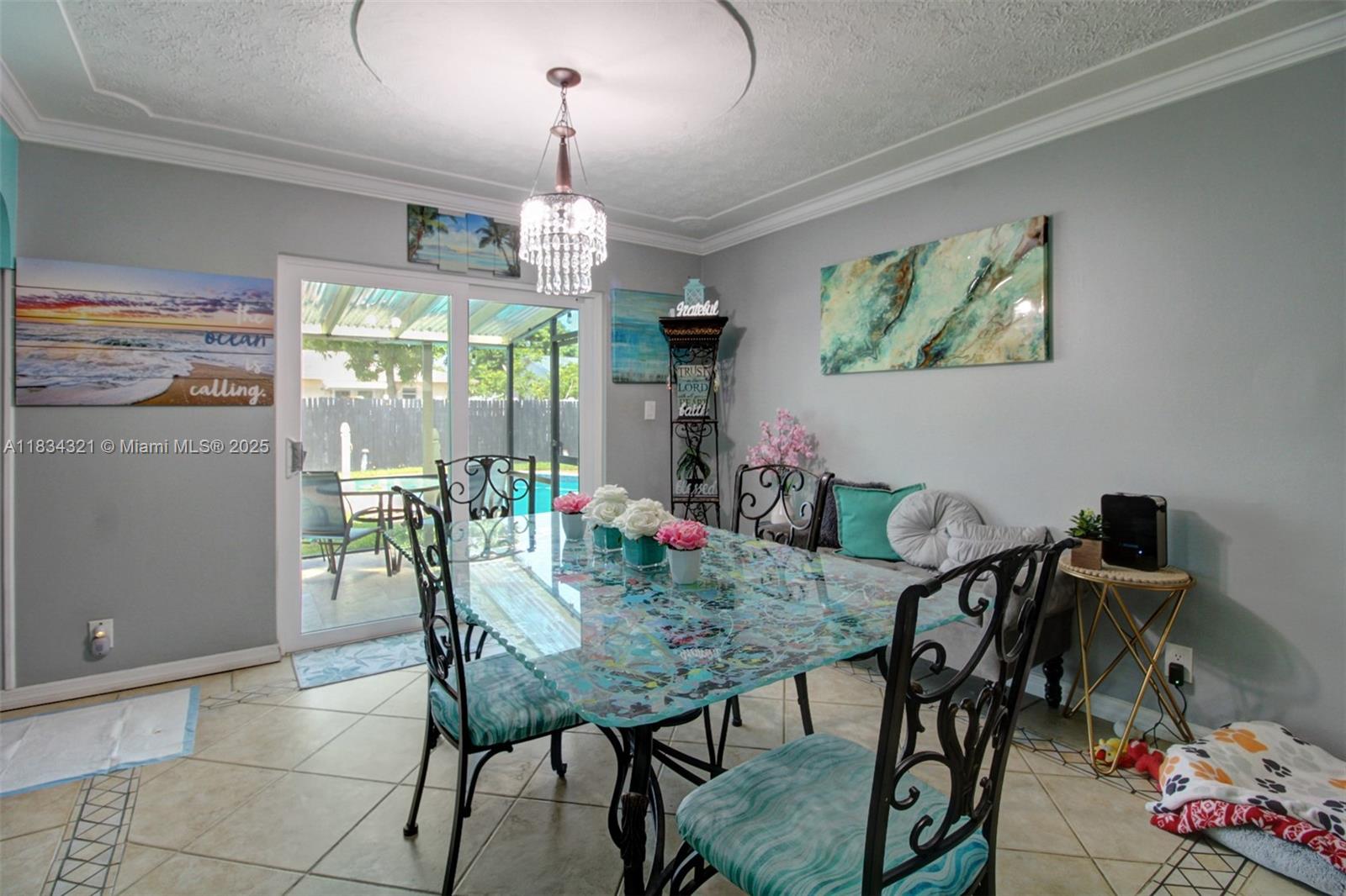 NORTH LAUDERDALE VILLAGE - Residential