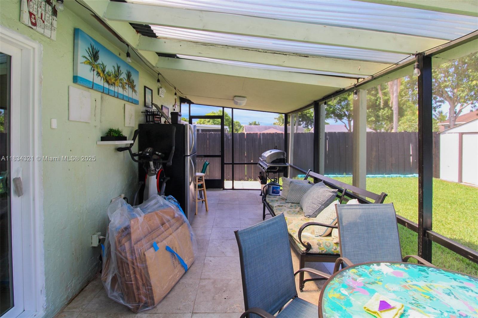 NORTH LAUDERDALE VILLAGE - Residential