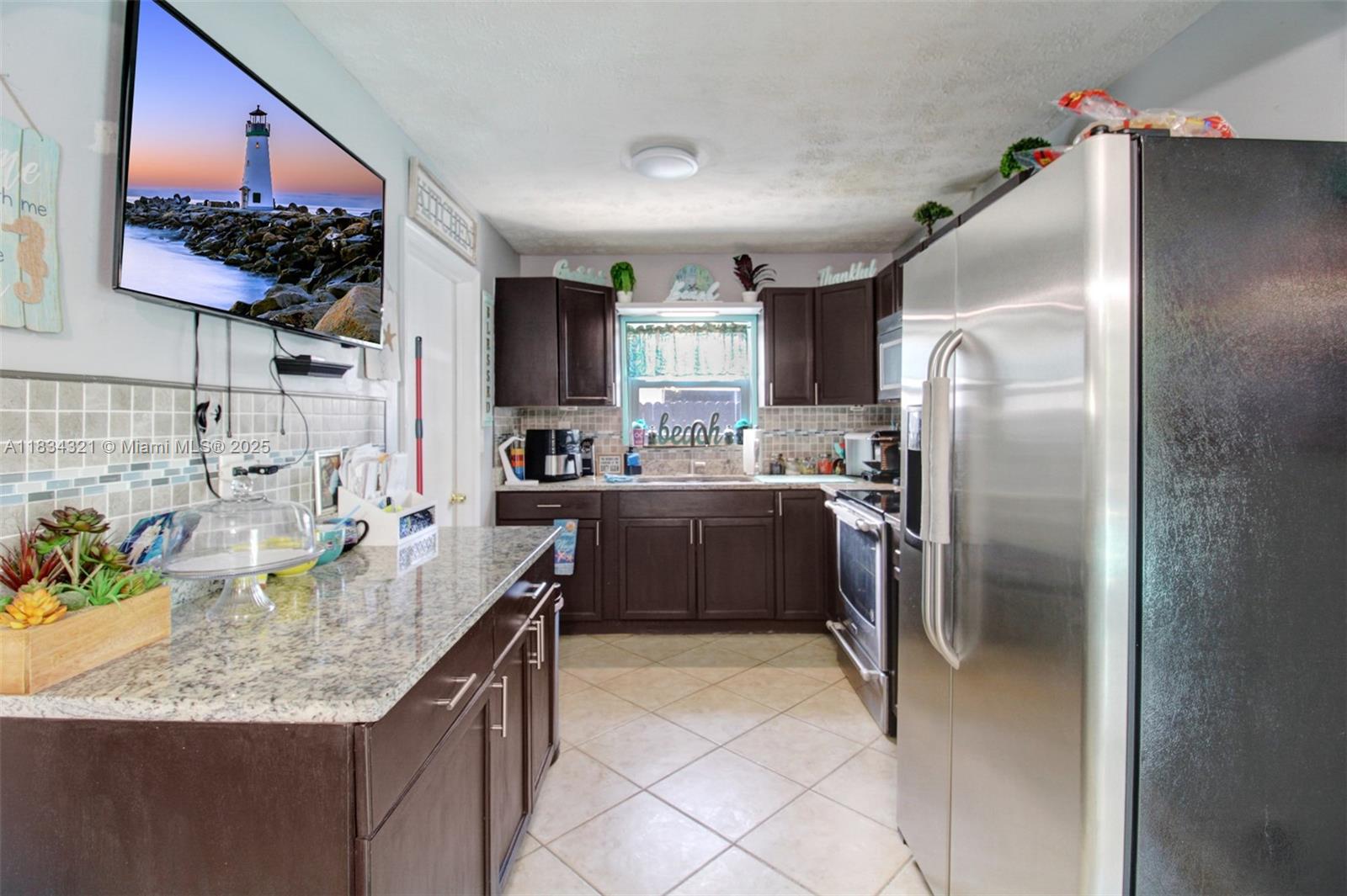 NORTH LAUDERDALE VILLAGE - Residential