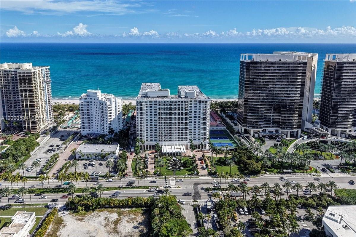 BALMORAL CONDO - Residential