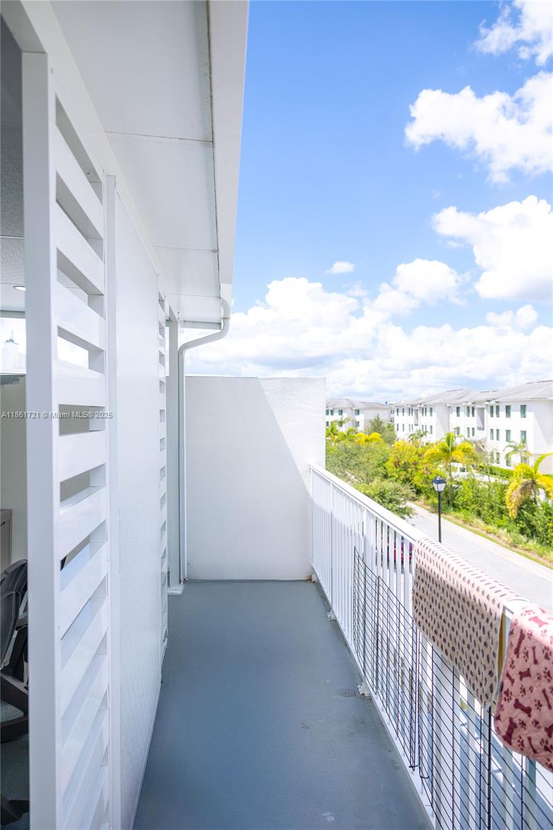 PARADISE GARDENS - Residential