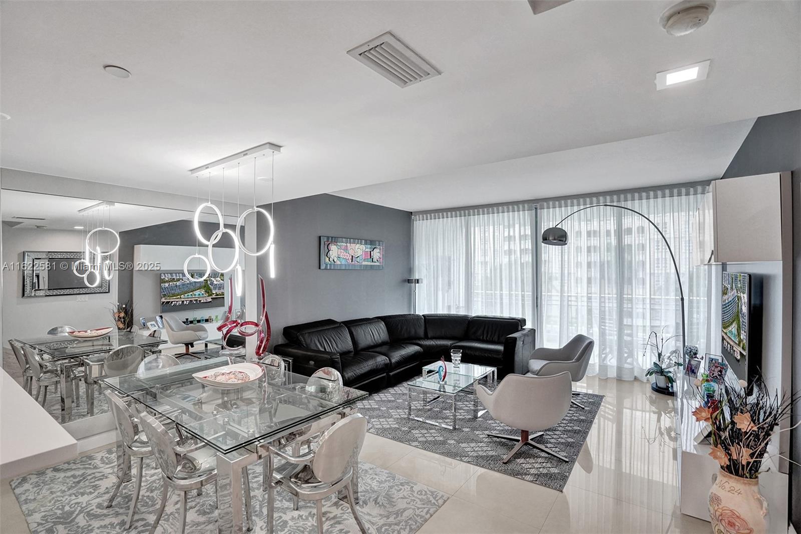ARTECH RESIDENCES - Residential