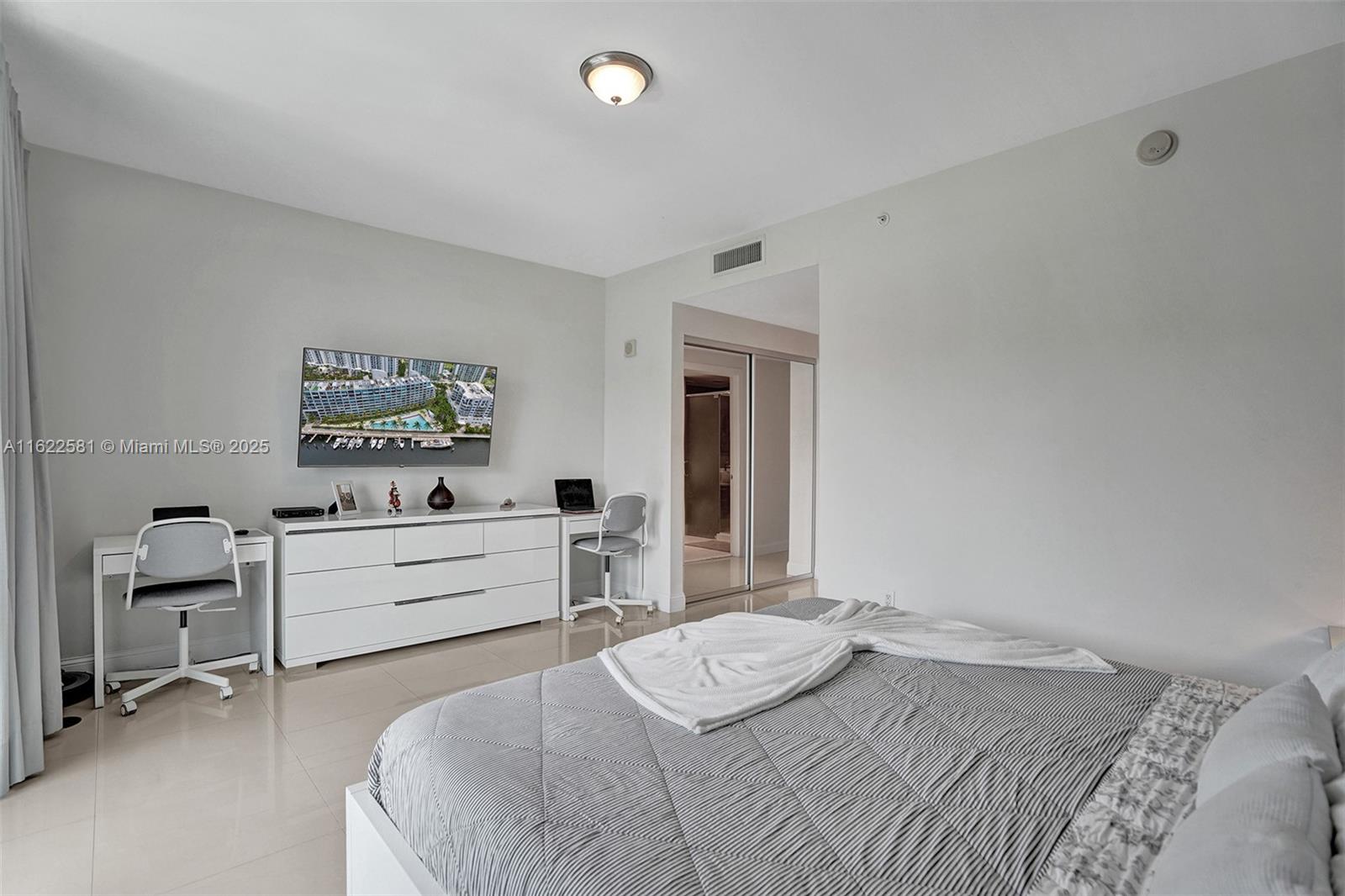 ARTECH RESIDENCES - Residential
