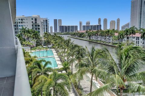 A home in Aventura