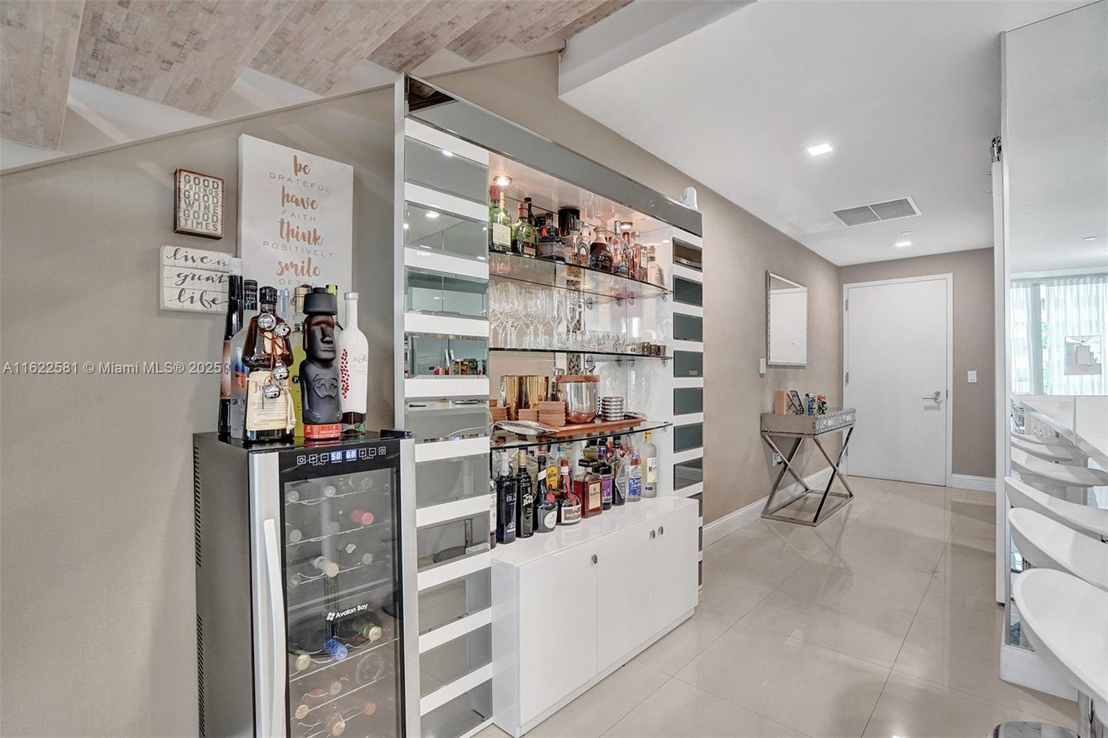 ARTECH RESIDENCES - Residential