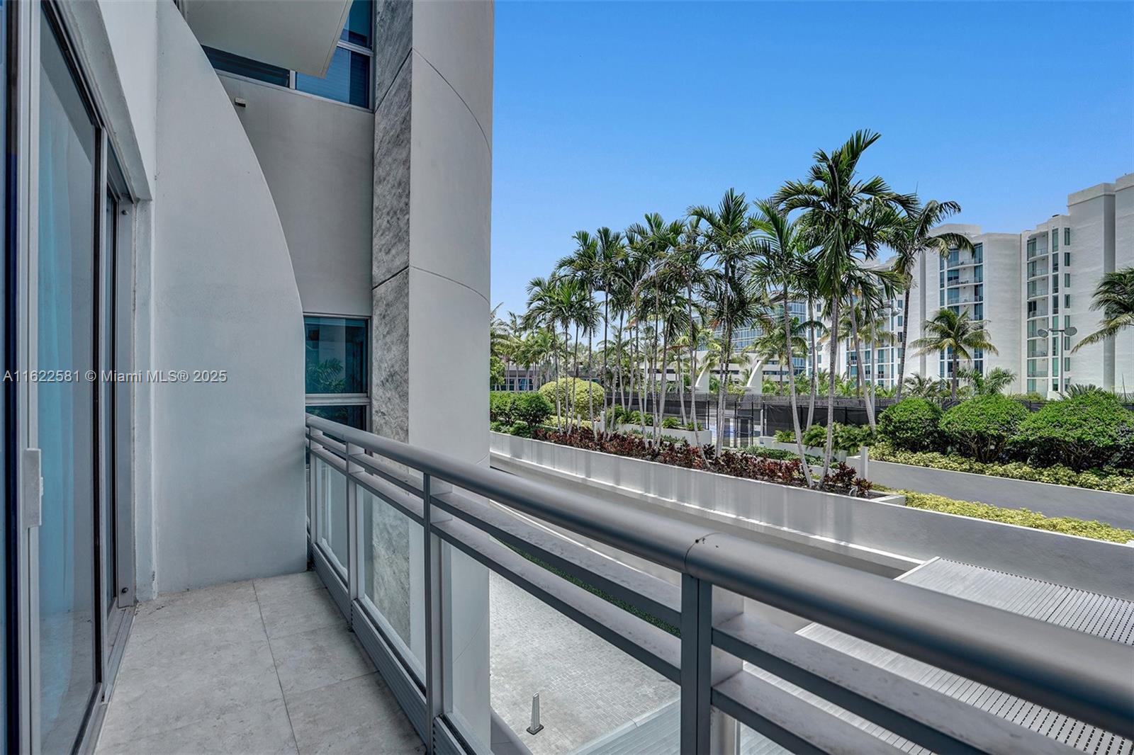 ARTECH RESIDENCES - Residential