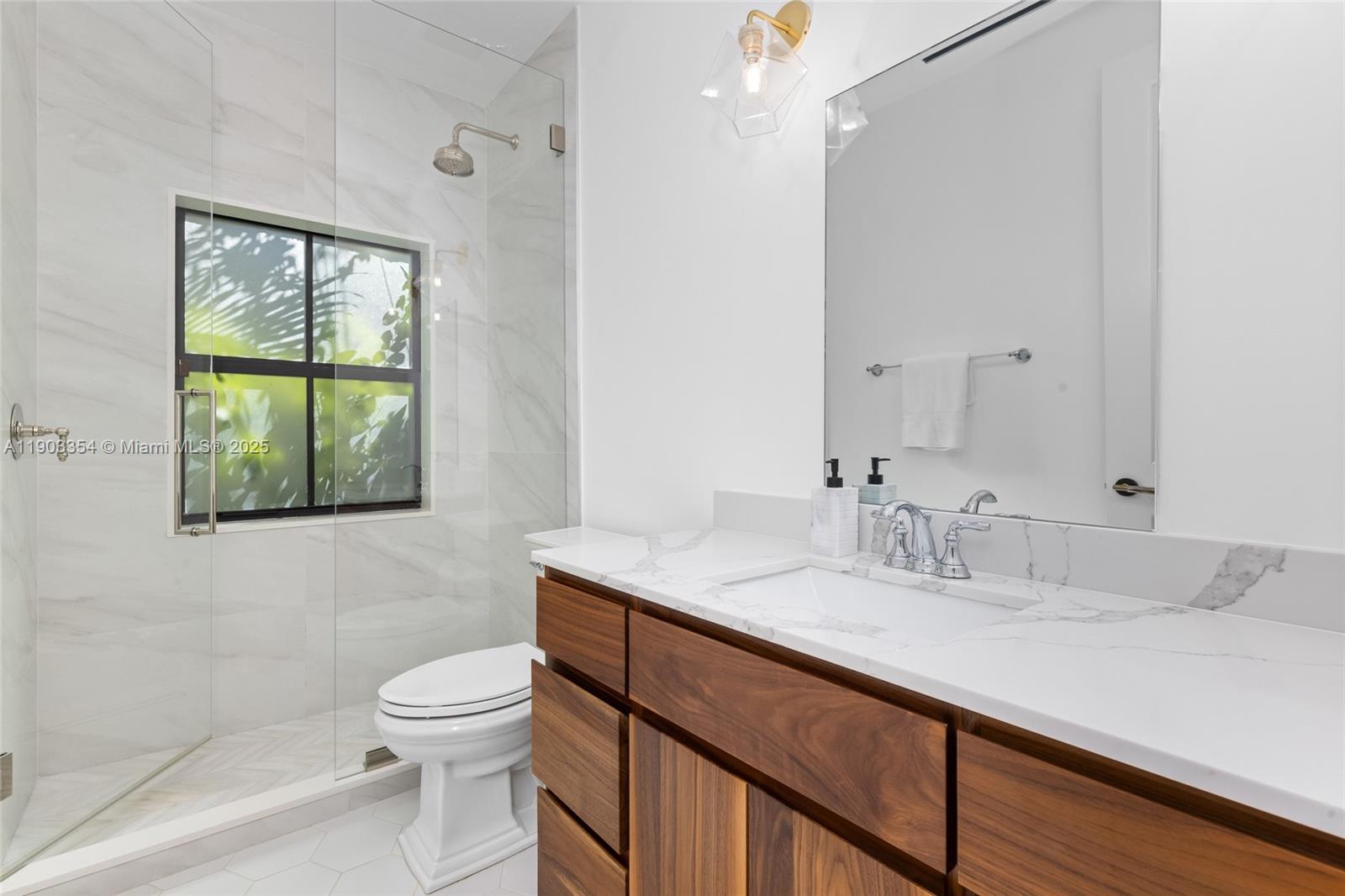 CORAL GABLES SEC E - Residential