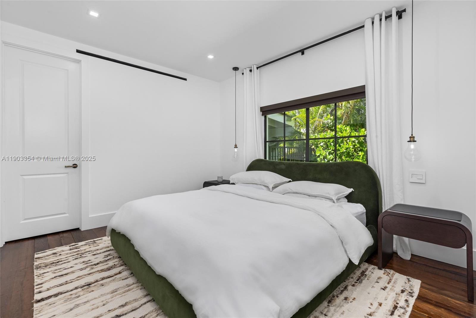 CORAL GABLES SEC E - Residential