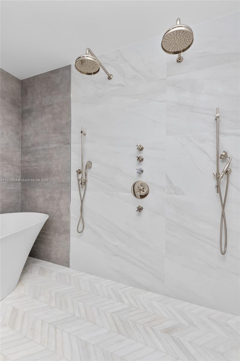 CORAL GABLES SEC E - Residential