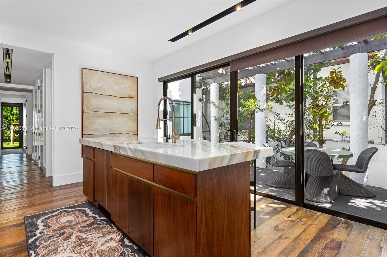 CORAL GABLES SEC E - Residential