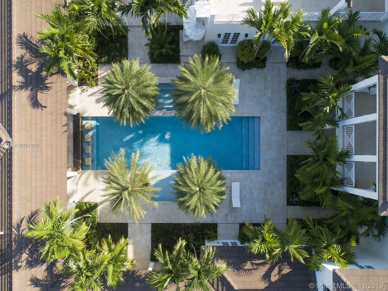 LOS PINOS - Residential