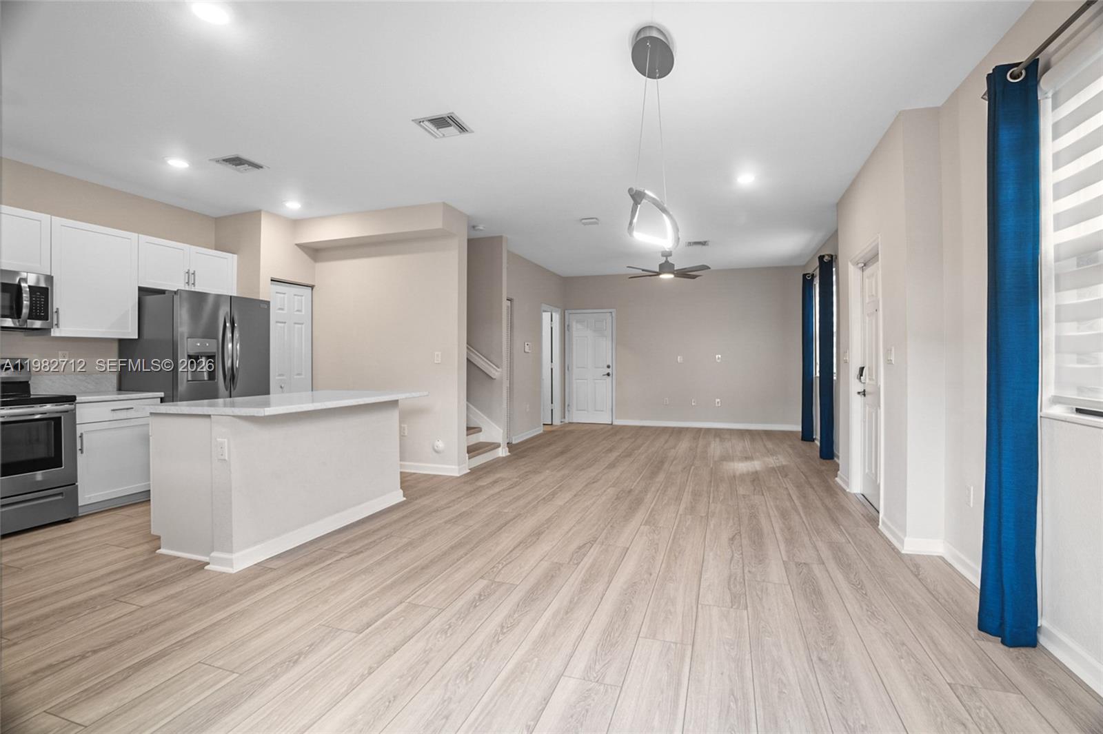 TROTTERS CHASE - Residential