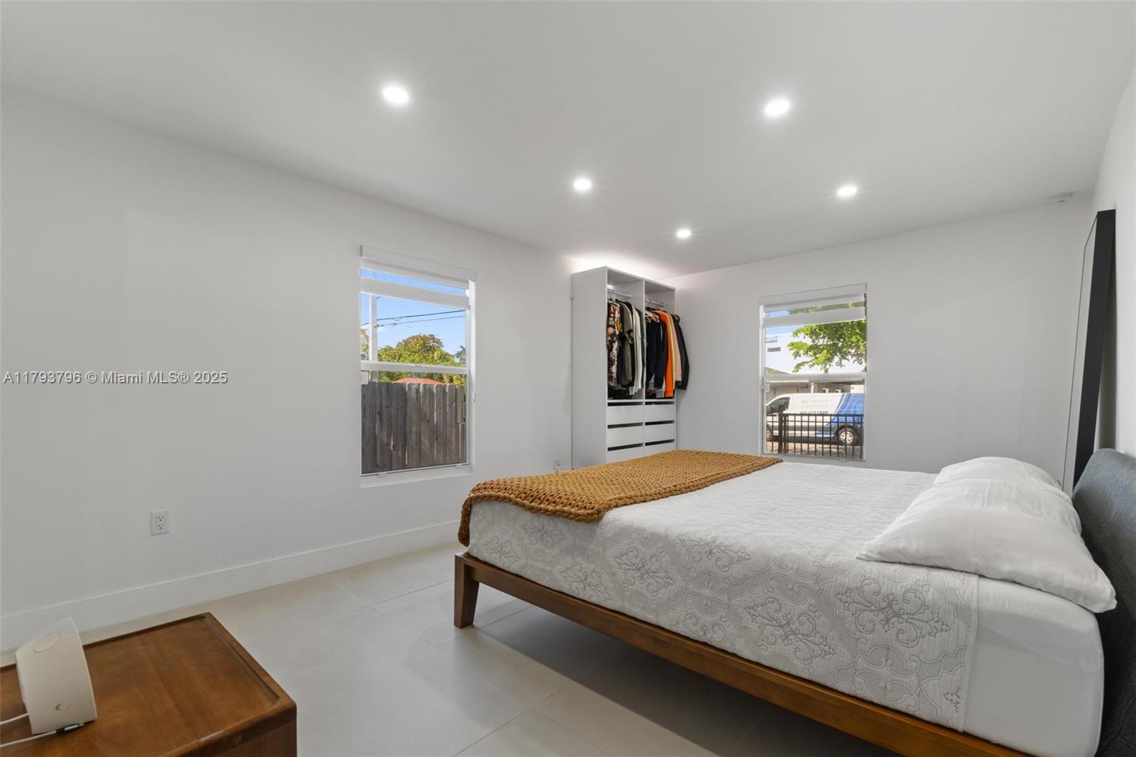 BUENA VISTA HEIGHTS ADDN - Residential Income