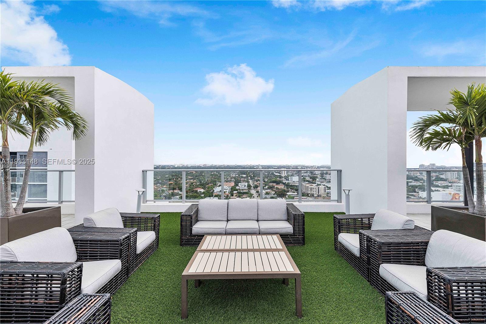 BRICKELL TEN CONDO - Residential Lease