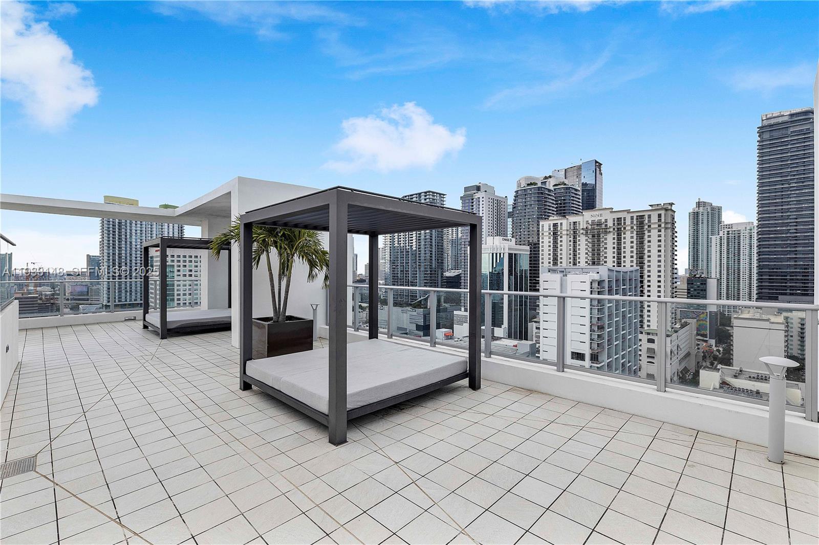 BRICKELL TEN CONDO - Residential Lease