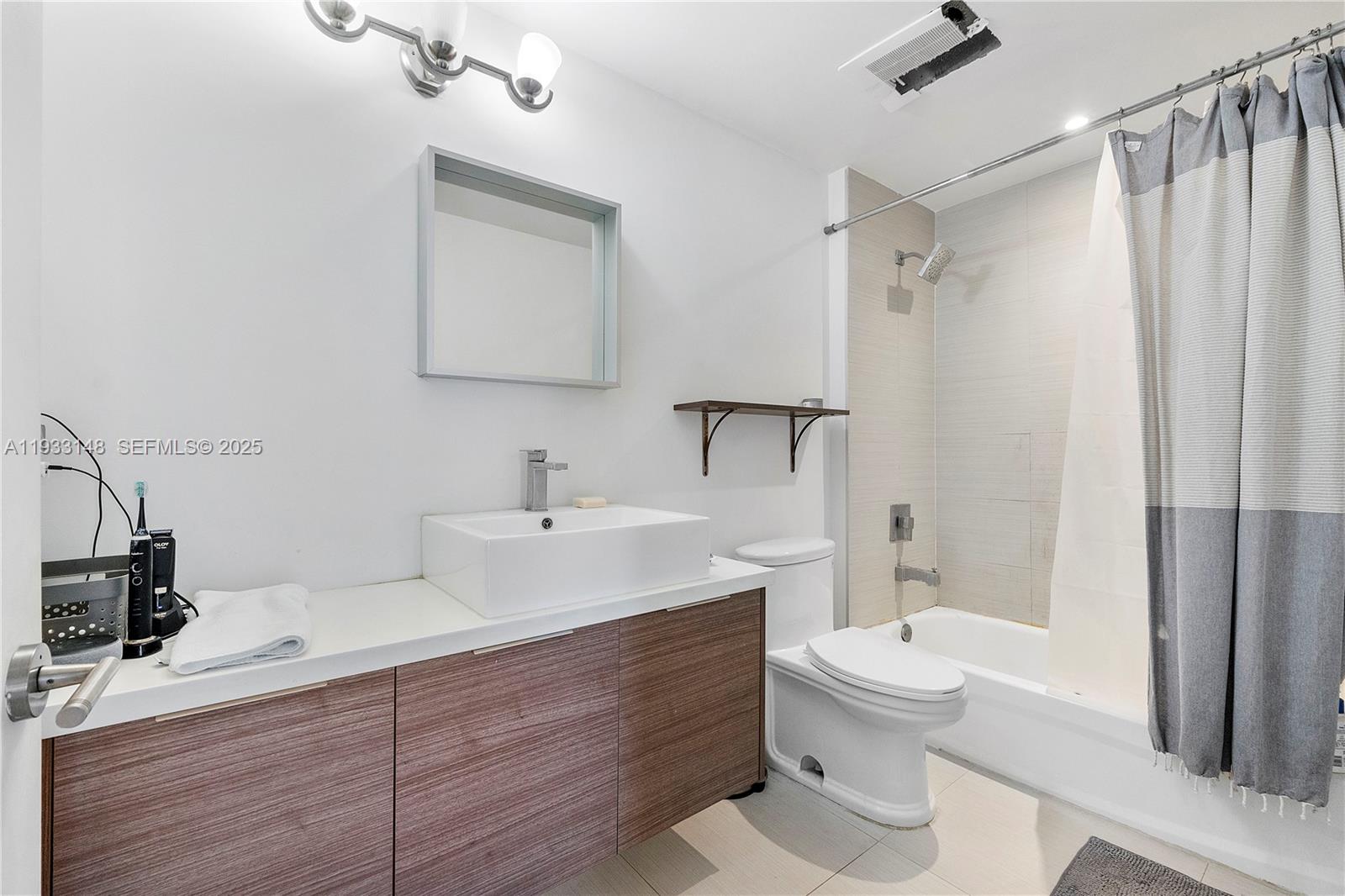 BRICKELL TEN CONDO - Residential Lease