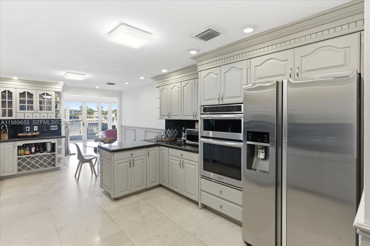 NORMANDY BEACH 2ND AMD & - Residential Lease