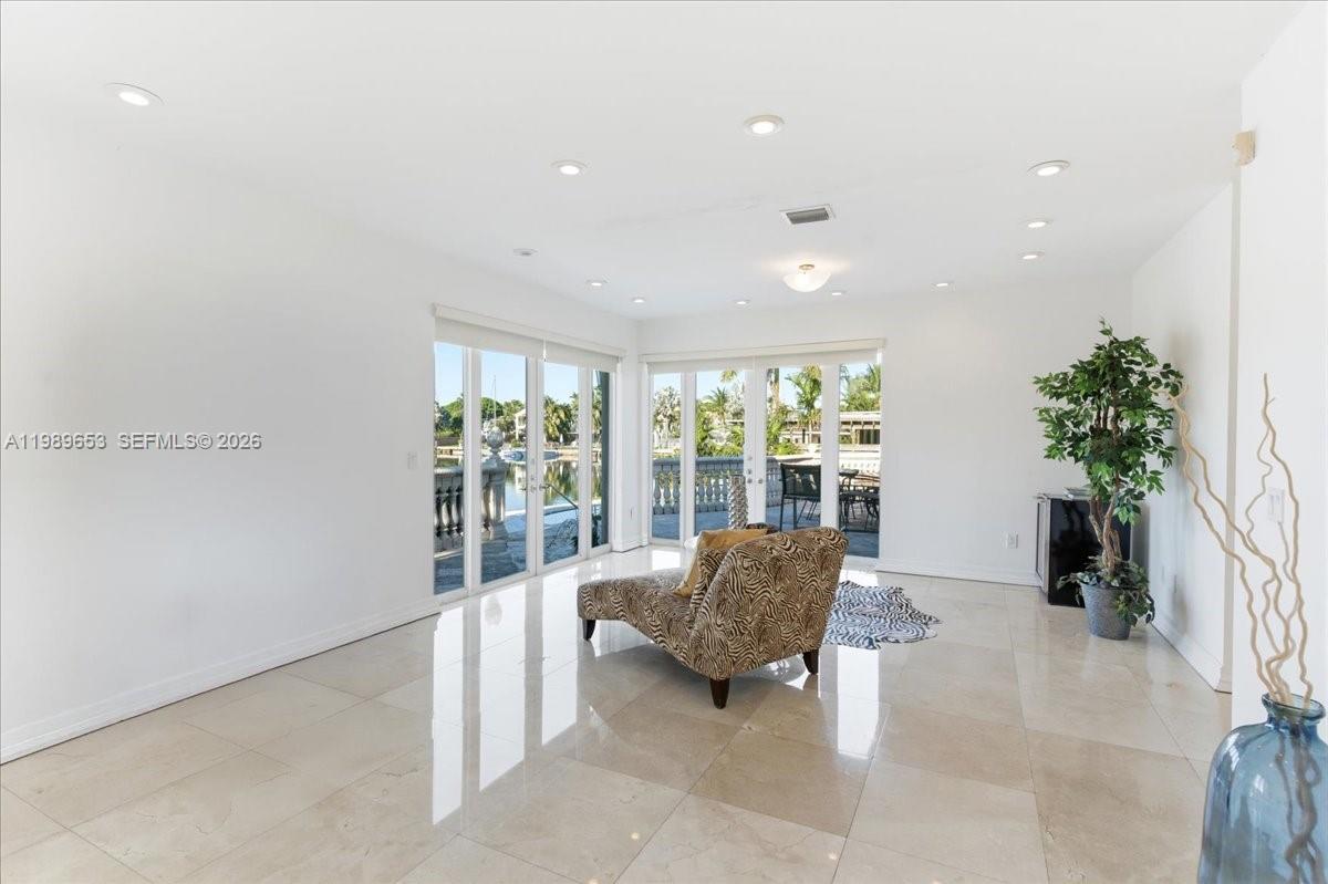 NORMANDY BEACH 2ND AMD & - Residential Lease