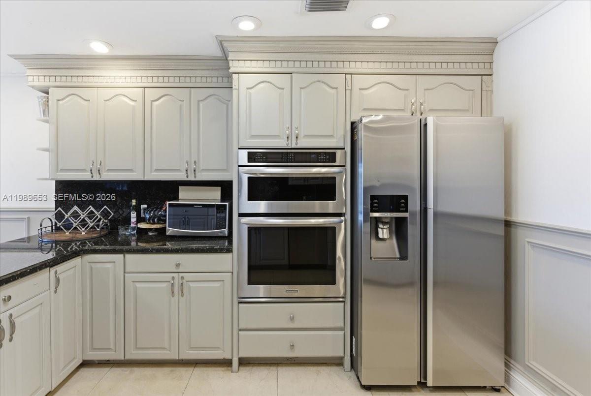 NORMANDY BEACH 2ND AMD & - Residential Lease