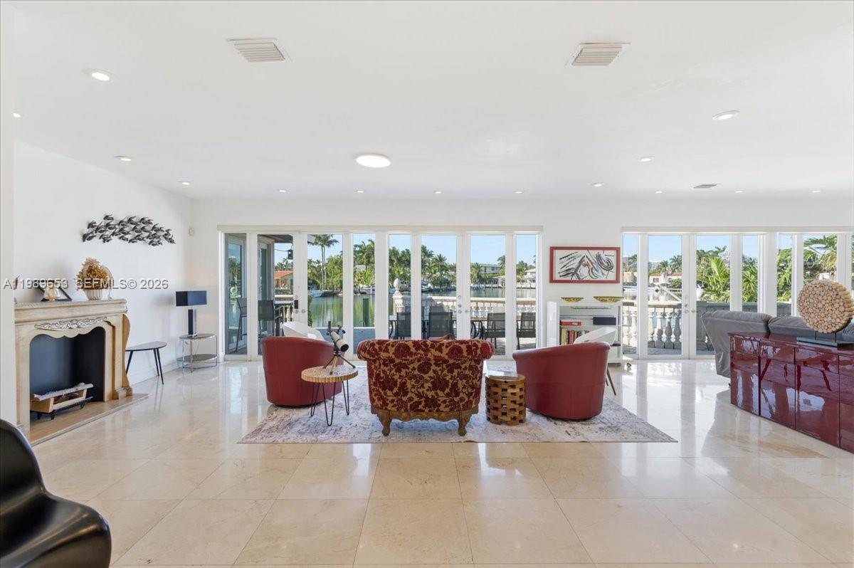 NORMANDY BEACH 2ND AMD & - Residential Lease