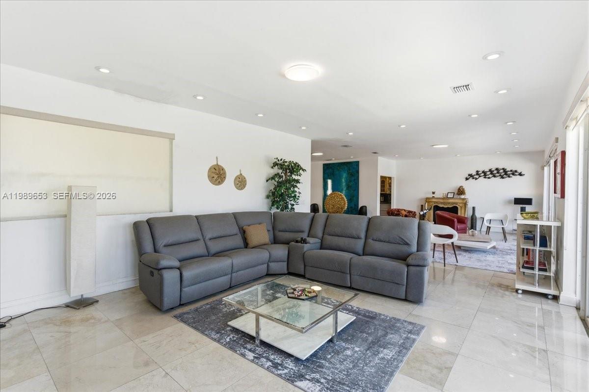 NORMANDY BEACH 2ND AMD & - Residential Lease