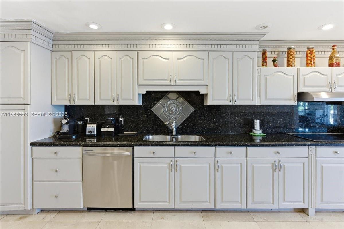 NORMANDY BEACH 2ND AMD & - Residential Lease