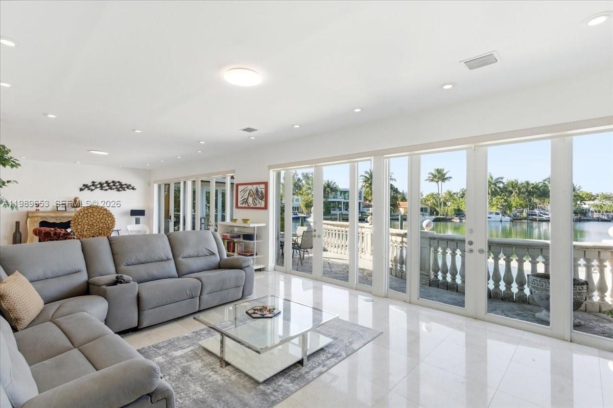 NORMANDY BEACH 2ND AMD & - Residential Lease