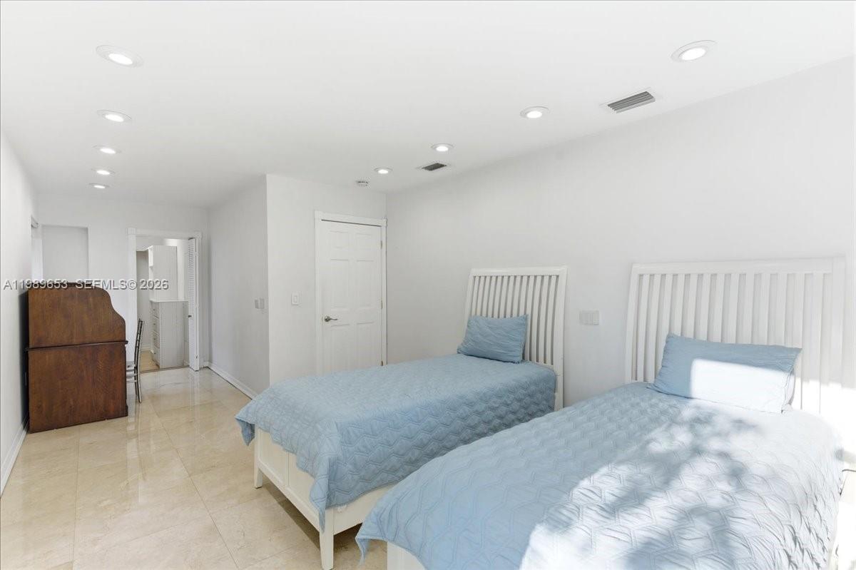 NORMANDY BEACH 2ND AMD & - Residential Lease