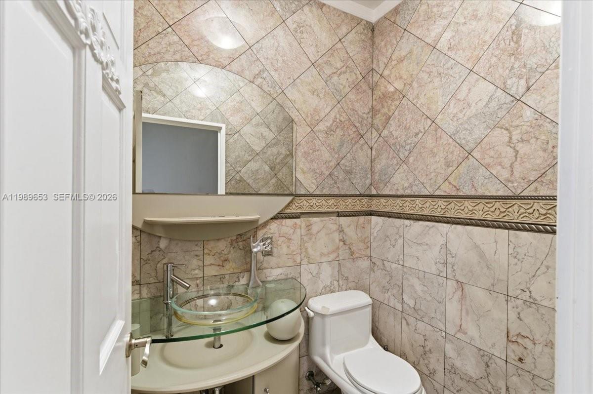 NORMANDY BEACH 2ND AMD & - Residential Lease